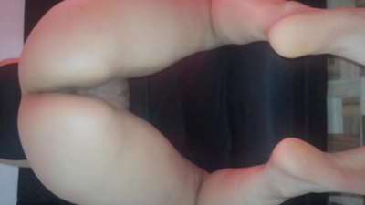 Ibu saya memberikan saya vaginanya sebagai hadiah Krismas