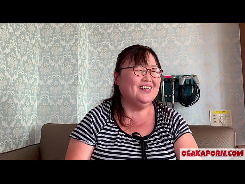 ❤️ Ibu Jepun yang gemuk menunjukkan teteknya yang besar dan menikmati mainan seks. Seorang ibu Asia berusia 51 tahun bercakap tentang pengalaman seksualnya. Yukiko 1 OSAKAORN milf berlemak ❤️ Video seks pada kami