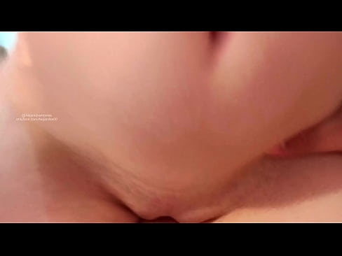 ❤️ Tidur dalam bilik adik saya dan begitulah saya terjaga ❤️ Video seks pada kami