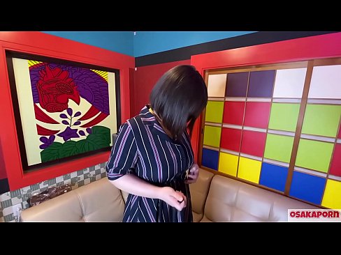 ❤️ Comel Jepun dengan tetek besar melancap dengan alat mainan seks dan mempunyai orgasme. Dia bercakap dalam temu bual tentang pengalaman sialannya. Tetek besar dan faraj berbulu mengerang kuat. Osakaporn ❤️ Video seks pada kami
